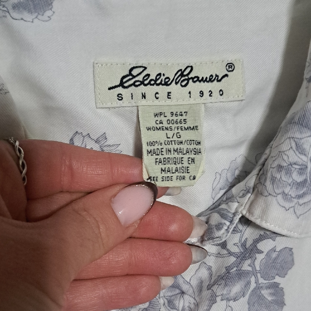Eddie Bauer White Floral Button Down Shirt - Picture 2 of 4